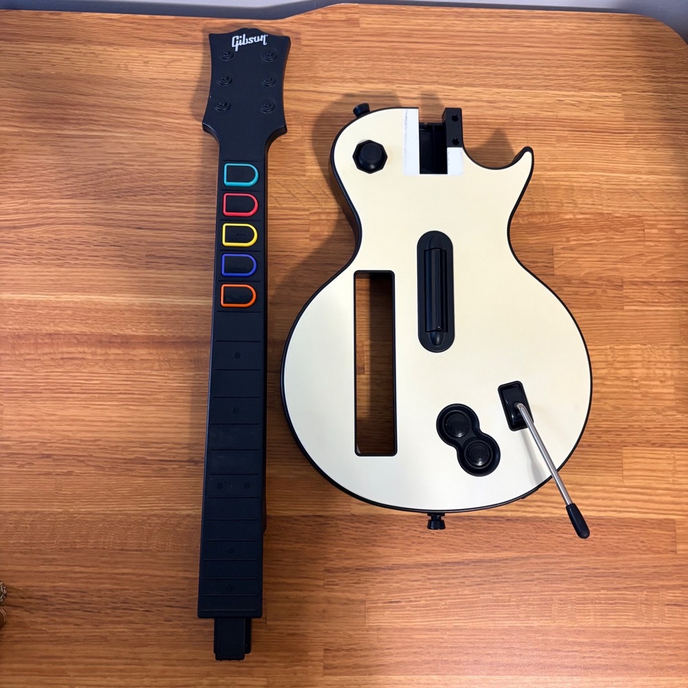 RedOctane Guitar Controller Gibson Les Paul Wii White Works No Cover No Strap